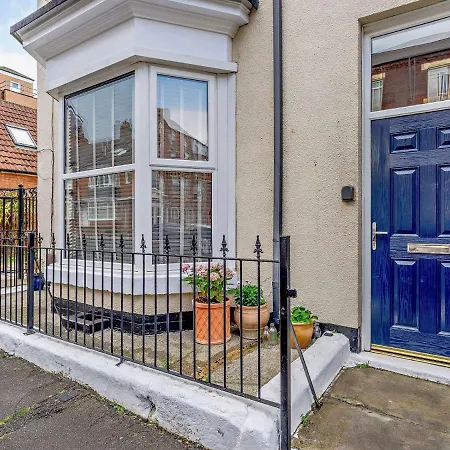 Holiday home 6 Bed In 87398 Saltburn-by-the-Sea