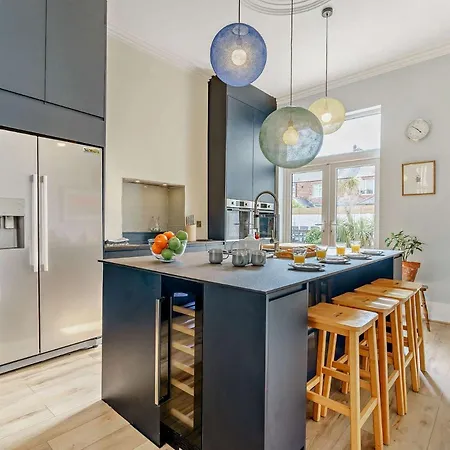 Holiday home 6 Bed In 87398 Saltburn-by-the-Sea