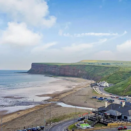 6 Bed In 87398 Holiday home Saltburn-by-the-Sea